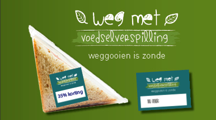 Broodje met stickers van weg met voedselverspilling