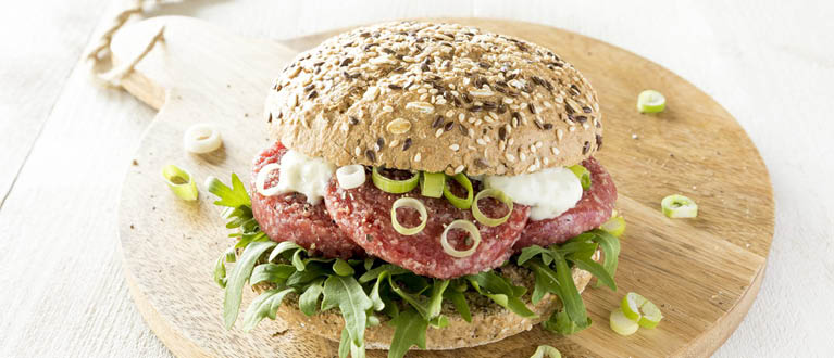 Broodje ossenworst met ei